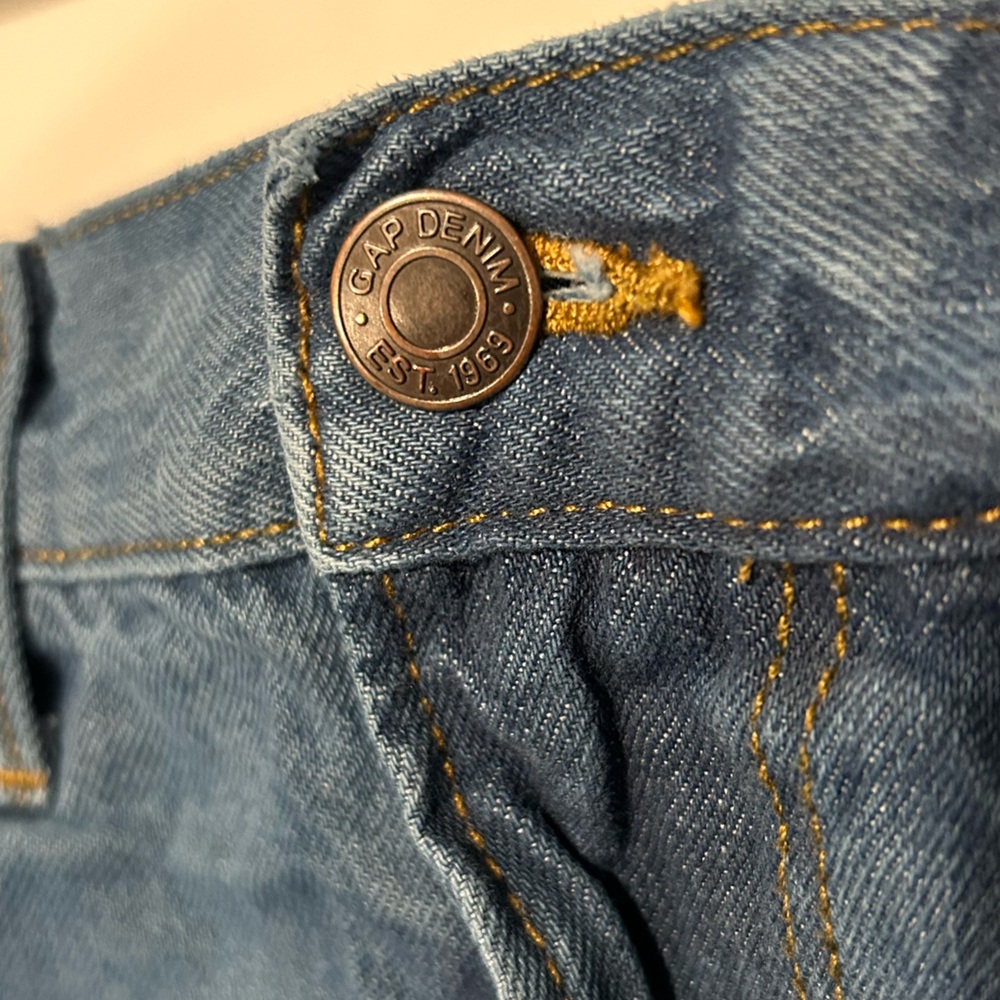 Gap 32x34 Straight Jeans - Picture 7 of 15